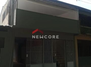 Casa · 198m² · 2 Quartos · 1 Vaga · Sobrado em Rua Victor José - Parque Isaac Pires - Cotia/SP