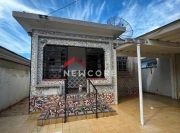 Casa · 110m² · 2 Quartos · 4 Vagas · Casa em  Rua Alberico Robillard de Marigny - Vila Cascatinha - São Vicente/SP