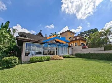Casa · 268m² · 3 Quartos · 4 Vagas · Cond. Aldeia da Fazendinha - 3 suítes, varanda gourmet, gramado!