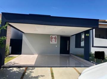 Foto 01 · Casa em Condomínio de Luxo no Centro (Jacaré) - 3 Quartos, 1 Suíte, 4 Vagas - Cabreúva-SP - 166m²