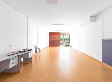 Comercial · 100m² · Loja Comercial ao lado do Metro Santana!