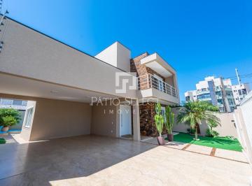1 · Casa com 300 m², 4 quartos sendo 2 suítes à venda no bairro Balneário Praia Grande.