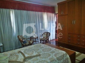Casa · 219m² · 3 Quartos · 2 Vagas · CASA COM 3 QUARTOS E 2 VAGAS DE GARAGEM À VENDA NA VILA MEDEIROS