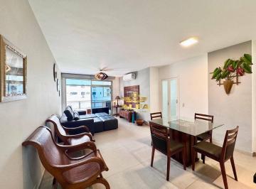 b6bbbe04f51fbf0ee4ca373f7f6bf31e36db00c6 · Apartamento com sacada e dependência a 2 quadras da Praia das Pitangueiras – Alfa Imóveis Guarujá