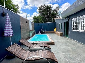 2838_ij6CGz6a5228MUa6yzuiX_283869b598894adfa.jpg · Casa térrea espaçosa com piscina no Xaxim
