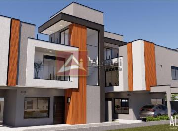 Casa · 133m² · 3 Quartos · SOBRADO TRIPLEX NOVO NO BAIRRO HAUER