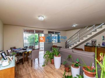 Casa · 160m² · 2 Quartos · 1 Vaga · ÓTIMA CASA NA VILA DA PENHA COM 2 QUARTOS 2 SALAS GRANDES E VARANDA