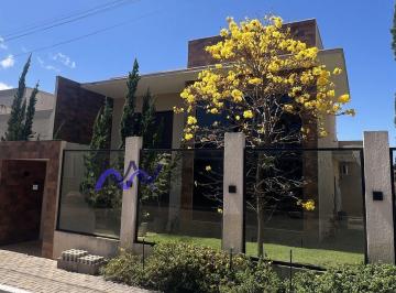 Casa de 3 quartos, Brasília · CASA DE 3 QUARTOS SUÍTES NO JARDIM BOTÂNICO + ENERGIA FOTOVOLTAICA + ARMÁRIOS PLANEJADOS