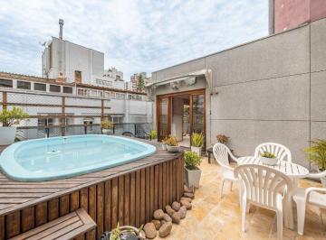Apartamento · 155m² · 3 Quartos · 2 Vagas · Cobertura de 3 quartos, suíte, elevador e 2 vagas no bairro Mont Serrat