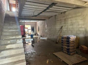 Casa · 180m² · 3 Quartos · 4 Vagas · Sobrado à venda, 3 quartos, 3 suítes, 4 vagas, Parque Capuava - Santo André/SP