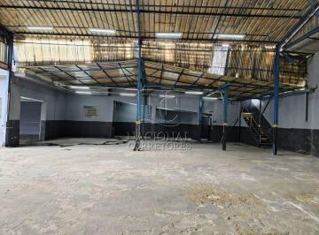 Comercial · 950m² · 6 Vagas · Galpão Industrial para Locação com 950 m² – Bairro Campestre | Santo André