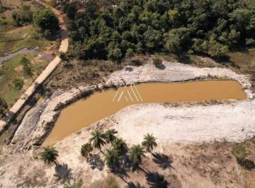 Fazenda á venda com 03 quartos sendo 01 suíte, 25 hectares em Esmeraldas MG! · Fazenda á venda com 03 quartos sendo 01 suíte, 25 hectares em Esmeraldas MG!
