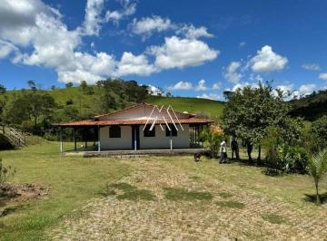 Fazenda á venda de 84 hectares com várias nascente e 04 lagoas em Cláudio MG! · Fazenda á venda de 84 hectares com várias nascente e 04 lagoas em Cláudio MG!