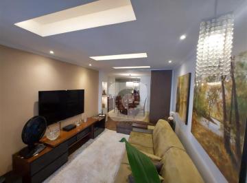 Apartamento · 123m² · 3 Quartos · 2 Vagas · apartamento dos seus sonhos no Recreio! Espaçoso apartamento de 123m² com varandão