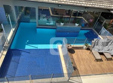 Casa · 748m² · 4 Quartos · 3 Vagas · Mansão  no Condomínio Residencial Quintas do Rio  na Barra da Tijuca