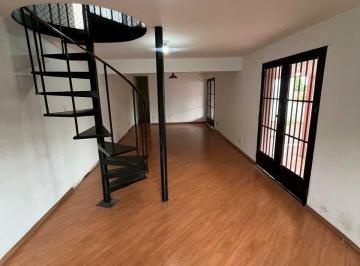 Casa · 145m² · 3 Quartos · 3 Vagas · Apenas 10 minutos do metrô Vila Madalena