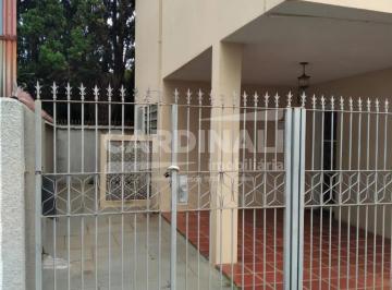 Casa · 200m² · 3 Quartos · 2 Vagas · Casa 3 dormitórios sendo 1 suíte e vaga de garagem