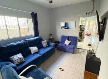 Casa · 131m² · 3 Quartos · 4 Vagas · Excelente casa geminada com 3 dormitórios e apenas 200m da praia do Jardim Real!