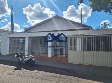 Frente · Casa à venda no bairro Platina - Ituiutaba/MG