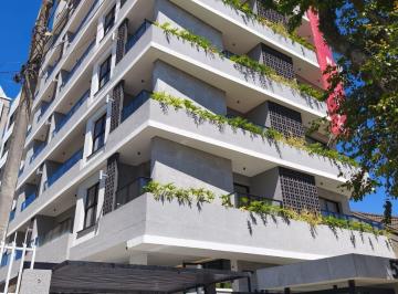 Apartamento · 46m² · 2 Quartos · 1 Vaga · Apartamento 2 Quartos com Suíte e Sacada com Churrasqueira – Capão Raso