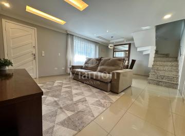 Casa · 140m² · 3 Quartos · 2 Vagas · Sobrado à venda no bairro Orleans em Curitiba