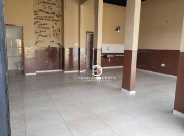 882a07596092a5f3d3d4ad9a7063a6048b98c5f8 · Ponto comercial bem localizado com 70 m² de área construída, deck e 2 banheiros I Portal da Mantique