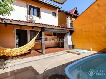f398d7dd · Casa em Condomínio, 2 dormitórios, 122 m², em Hípica