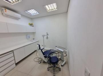 ea05fb13939f38c1e7a0ba8c86b5133f99ee3046 · Clinica para locação, com recepção, cozinha, área de serviço 2 banheiros