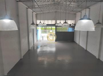 Foto 23 · Galpão Comercial de 350m² para Locação na Vila Zezé, Jacareí-SP: Ideal para Seu Negócio!