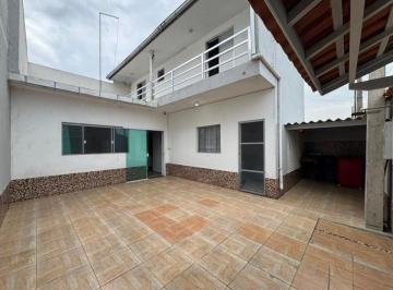 Casa de 2 quartos, Itanhaém · CASA 2 QUARTOS 1KM DA PRAIA EM ITANHAÉM