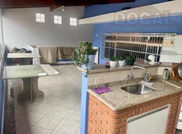 Foto 01 · CASA à venda em Taboão da Serra-SP: 4 quartos, 2 suítes, 2 salas, 3 banheiros, 2 vagas de garagem, 2