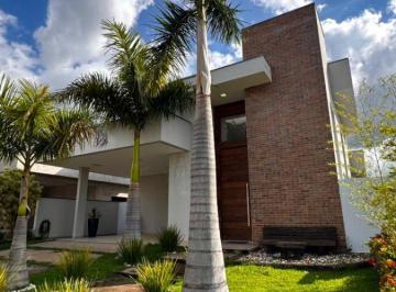 Casa de 3 quartos, Salto · Casa com 3 quartos sendo 1 suite à venda em Portal dos Bandeirantes