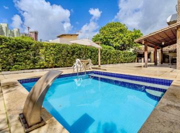 Casa de 4 quartos, Salvador · Casa a venda em Jaguaribe com 4 suites piscina e area gourmet