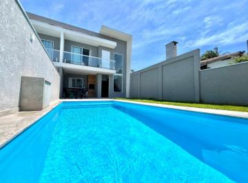 Casa de 4 quartos, Guaratuba · Sobrado a Venda com 4 Quartos e Piscina no Brejatuba - Guaratuba/PR