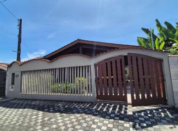 Casa de 3 quartos, Itanhaém · CASA 3 QUARTOS 800M DA PRAIA EM ITANHAÉM