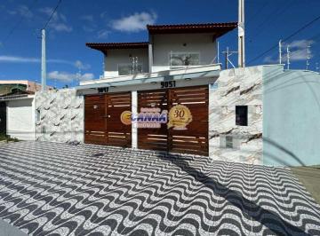 Casa de 2 quartos, Mongaguá · Sobrado lado praia a venda em Mongaguá!