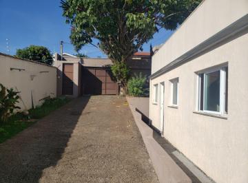 Casa · 111m² · 3 Quartos · 3 Vagas · Casa com 3 dormitórios com amplo quintal