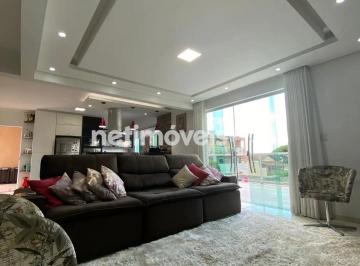 Casa · 229m² · 4 Quartos · 5 Vagas · Casa 4 quartos no Coqueiros