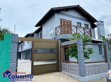 Casa de 3 quartos, Tramandaí · DT1013 - Excelente duplex situado na avenida em Tramandaí