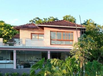 a4FbJ00000yR1dp · Casa Residencial 250M² - para Alugar