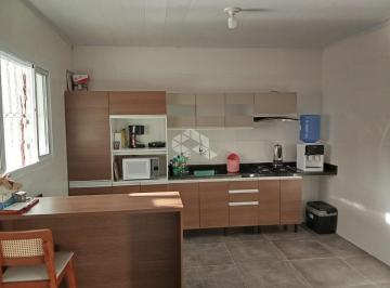 2881e01c-e0ec-45d0-89db-480b7873c55d · Casa Térrea 02 dormitórios com 94 m2 com 01 suíte 03 vagas.
