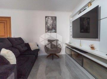 Apartamento · 85m² · 2 Quartos · 2 Vagas · Apartamento 2 dormitórios. 1 suíte, elevador, 2 vagas Próximo a praça da Encol bairro Petrópolis