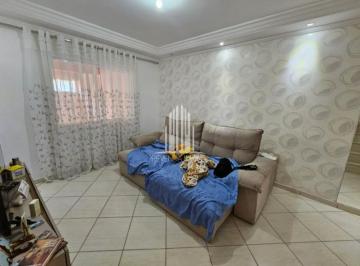 Casa · 225m² · 3 Quartos · 3 Vagas · Imperdível oportunidade: Casa à venda em São Paulo-SP, Vila Nova Curuçá! 3 quartos, 2 banheiros, 3 v