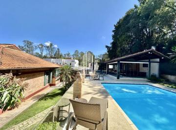 Casa · 362m² · 4 Quartos · 3 Vagas · Casa de Luxo à Venda em Carapicuíba-SP: 4 Quartos, 3 Suítes, 3 Salas, 5 Banheiros, 3 Vagas de Garage