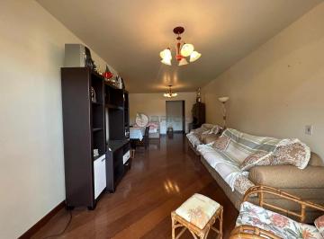 258009.jpg · Apartamento à venda com 3 quartos sendo 1 suíte, 114.12 m² no Alto Teresópolis/RJ.