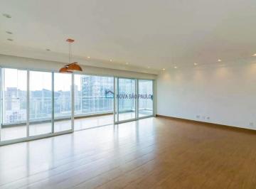 Apartamento · 169m² · 3 Quartos · 3 Vagas · Amplo Apartamento no Itaim Bibi de 169m², com 3 Vagas e Varanda com Vidro