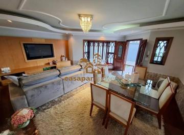 Casa · 245m² · 3 Quartos · 2 Vagas · Sobrado à Venda com 500m², 3 Dormitórios com Piscina e Espaço Gourmet