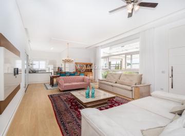 Casa · 251m² · 3 Quartos · 4 Vagas · Casa térrea em condomínio com terreno de 943m2 pri