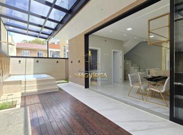 Casa · 198m² · 3 Quartos · 4 Vagas · Casa 3 Suítes Alto Padrão Umbara Novo