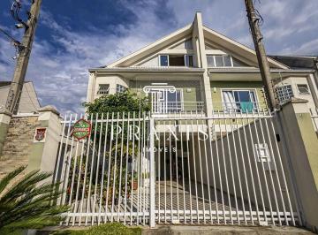 Casa · 143m² · 3 Quartos · 2 Vagas · Casa à venda, de frente para a rua, 3 dormitórios,